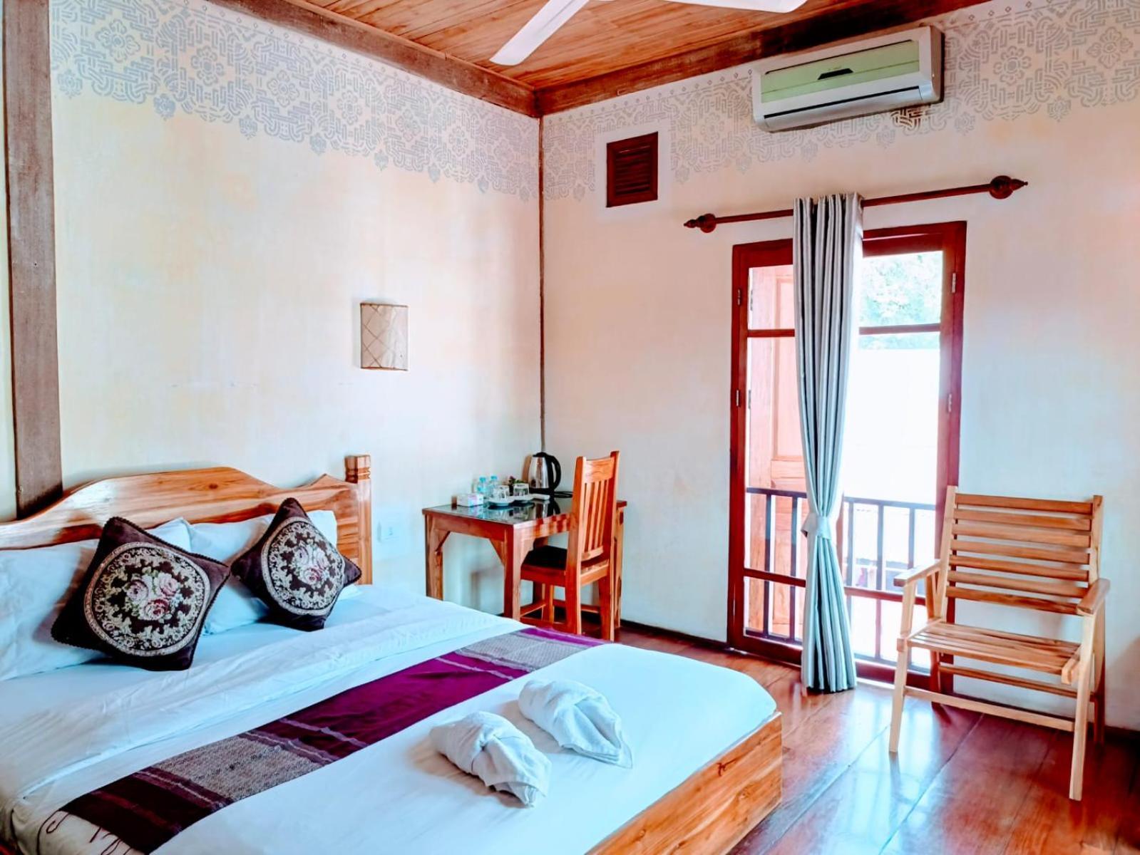 Ireenkevin Guesthouse Луанг Прабанг Екстериор снимка